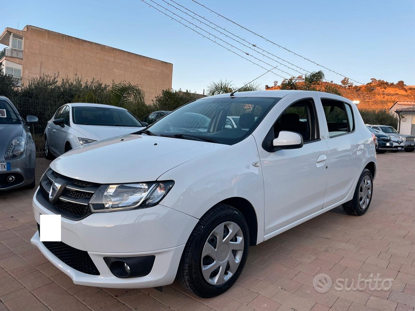 Dacia Sandero 2016 photo 2
