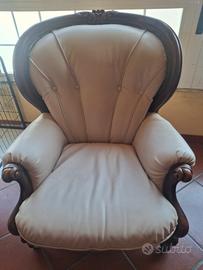 poltrona legno ed eco pelle 