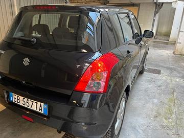 SUZUKI Swift (2005-2010) - 2010