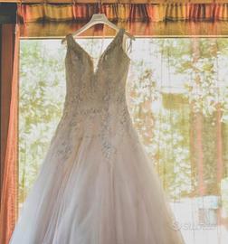 Abito da sposa Nicole Colet tg 44/46 con velo