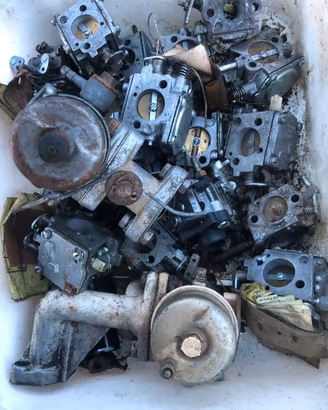 carburatori per vecchie motoseghe + 2 dell'orto