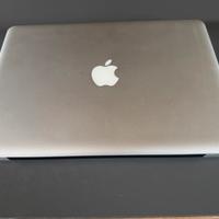 MacBook Pro 13”  i5  4Gb di ram  512 Gb hard disk
