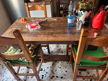 Tavolo in legno