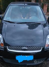 Ford fiesta 1200