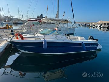 Natante Walkaround Karnic 22,60 Bluewater