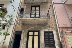 Intera palazzina
