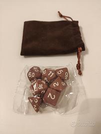 Set dadi marroni 