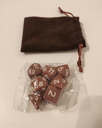 Set dadi marroni 