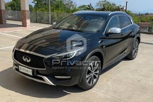 INFINITI QX30 2.2 diesel DCT AWD Premium Tech