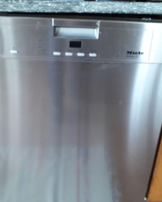 MANIGLIA PER LAVASTOVIGLIE ORIGINALE MIELE 04597070