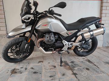Moto Guzzi v85 strada