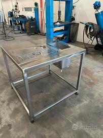 Banco inox su misura per spillatrice birra