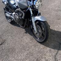 Honda hornet 600