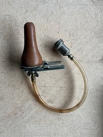 Allattatore vintage per vitelli/agnelli