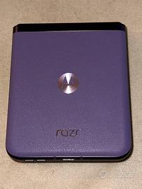 Telefono smartphone Motorola Razr 40