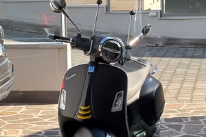 Vespa 300 supertech