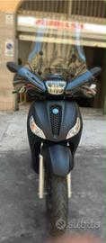 Piaggio Medley 125 S – 05/2024 – 5.000 km .