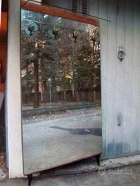 Attaccapanni a parete e a specchio 