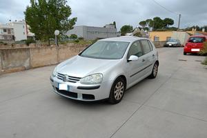 Volkswagen Golf 5 1.400 BENZINA GPL