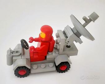 LEGO 889 Radar Truck