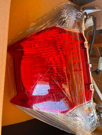 Fanale posteriore Tmax