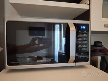 Forno Microonde piu Grill ( combinato - Samsung )