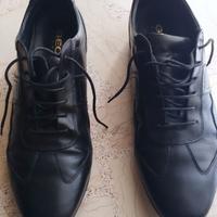 Geox. Uomo nero. N 44