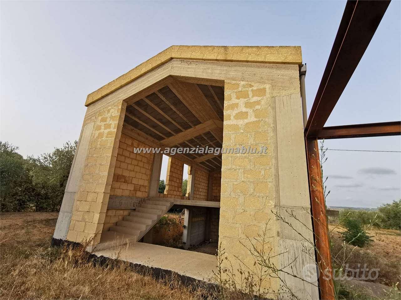 2 Strutture indipendenti di 170mq cad con giardino - Vista 2