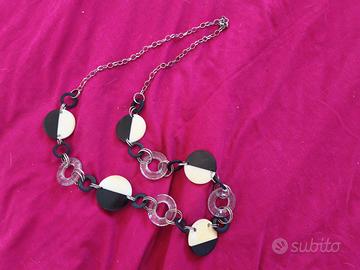 Collana cerchi anni '70 bianco nero