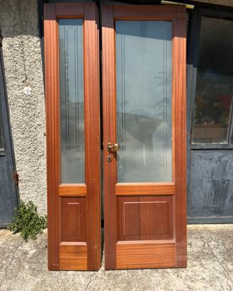 Porta da interni in legno massiccio