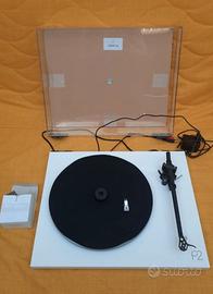 Giradischi Rega PL2, bianco, con Rega Carbon