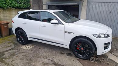 JAGUAR F PACE AWD 180 CV