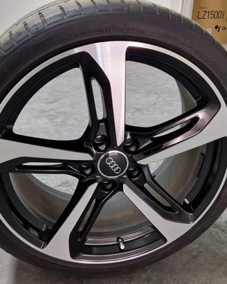 Cerchi e gomme da 19 originali Audi sline