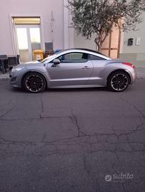 Peugeot RCZ Coupé