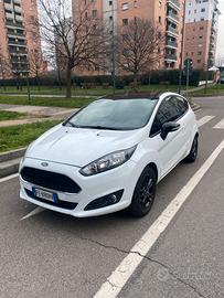 Ford Fiesta 1.0- 100 cv.  6/2016- km 38.000