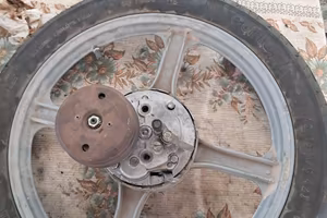 mozzo a variatore piaggio si ciao bravo ecc 
