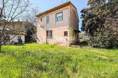 QUADRILOCALE CON INGRESSO INDIPENDENTE, GIARDINO E