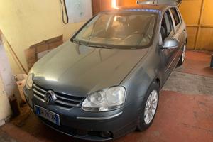 GOLF 5