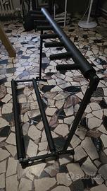 Supporto pieghevole per 7 chitarre