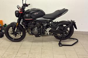 Triumph Trident 660