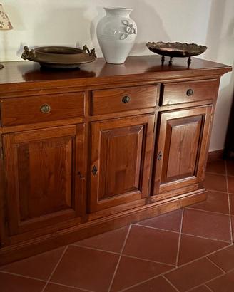 Credenza