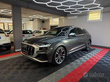 Audi SQ8 4.0 TFSI quattro sport attitude - FABIANO