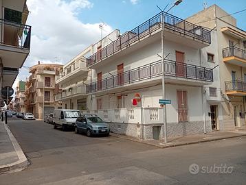 Appartamento al Primo Piano con mansarda