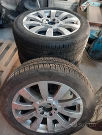 Gomme e cerchi in lega Mercedes