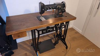 Macchina da cucire 