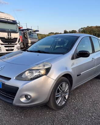 Renault Clio 1.2 16V 5 porte Unico proprietario