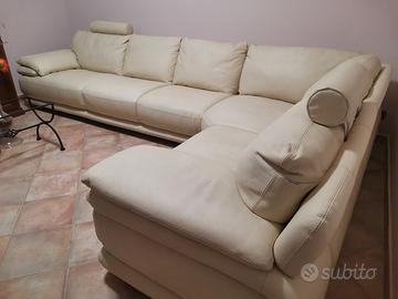 divano pelle Chateaux d'Ax 