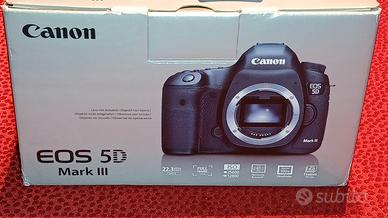 canon eos 5D mark III