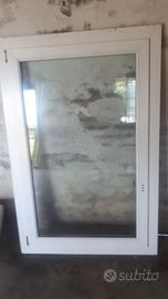 Finestra PVC