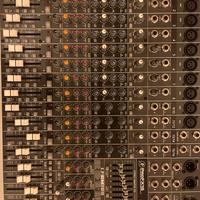Mixer mackie  profx 16 con effetti